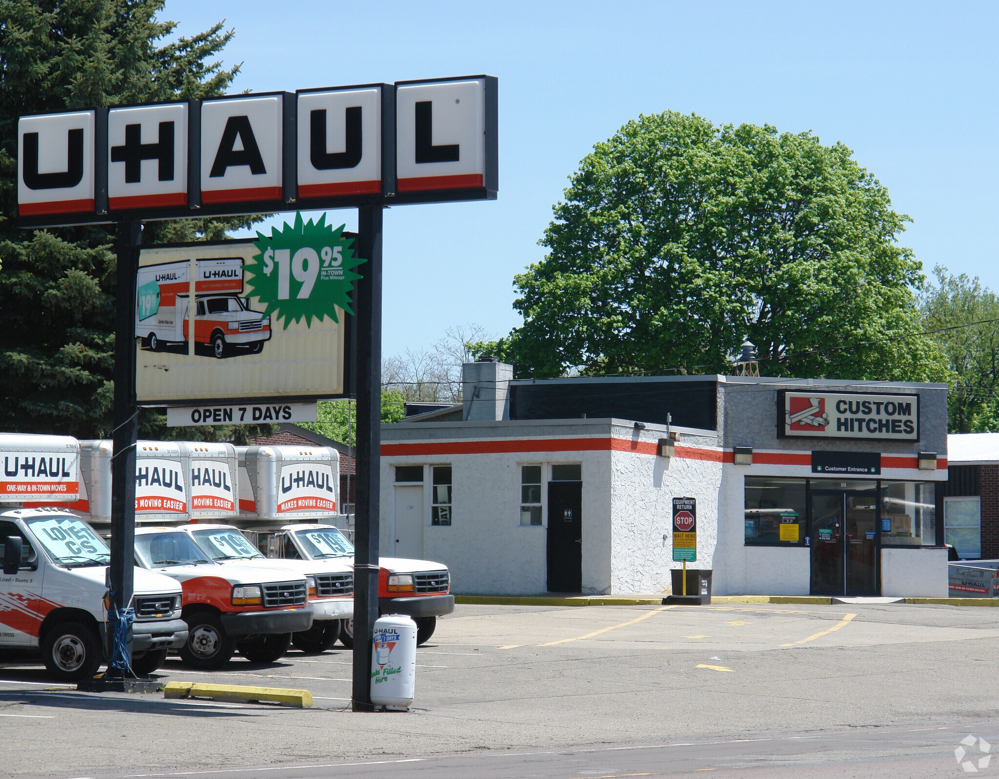 519 E Broad St, Hazleton, PA for sale Primary Photo- Image 1 of 1