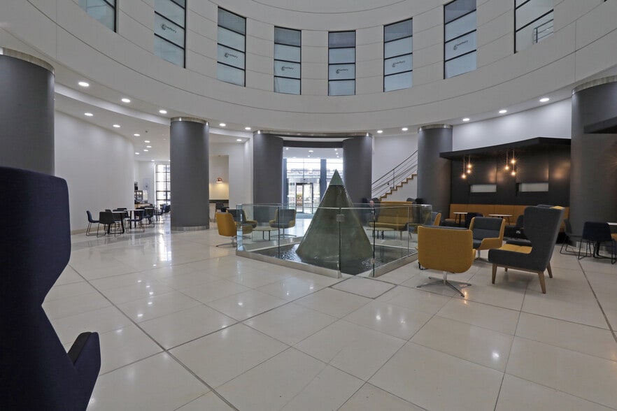 Orchard St, Newcastle Upon Tyne for lease - Interior Photo - Image 3 of 8