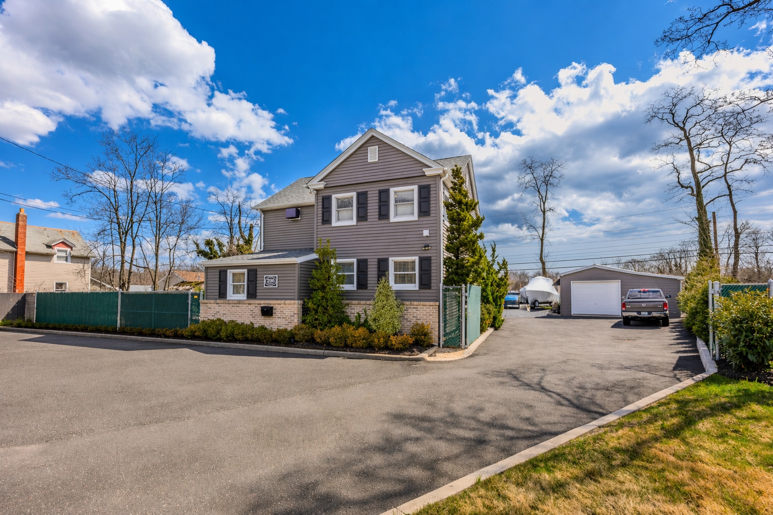 296 N Main St, Sayville, NY for sale Building Photo- Image 1 of 49