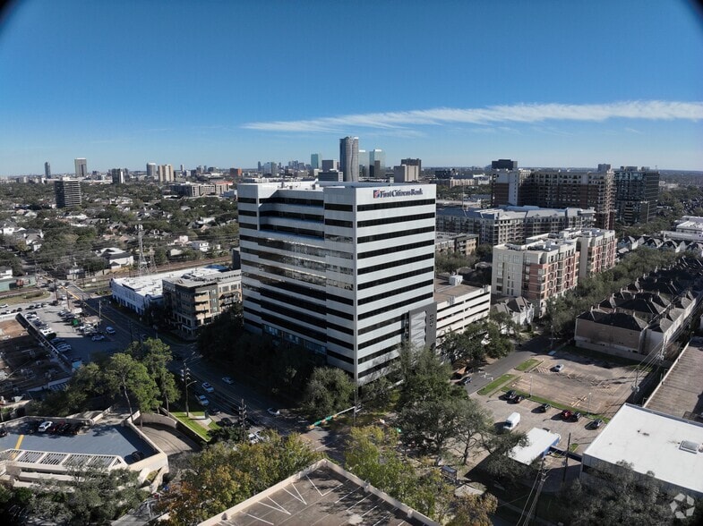 4265 San Felipe St, Houston, TX for lease - Matterport Community - Image 2 of 17