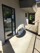 20696 Bond Rd NE, Poulsbo, WA for lease Building Photo- Image 2 of 15
