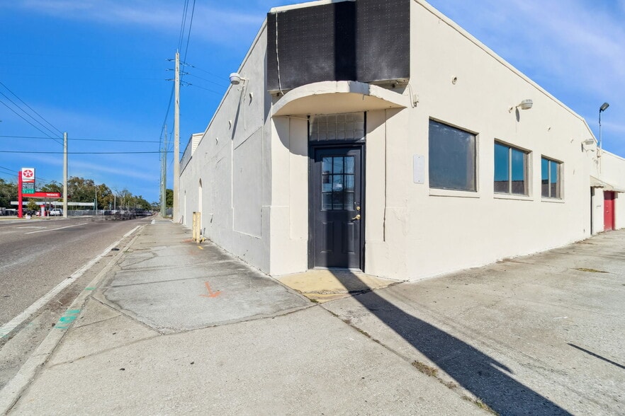 715 McDuff Ave, Jacksonville, FL à vendre - Photo du bâtiment - Image 2 de 183