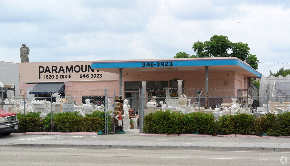 1620 S Dixie Hwy, Pompano Beach, FL à vendre - Photo principale - Image 2 de 42