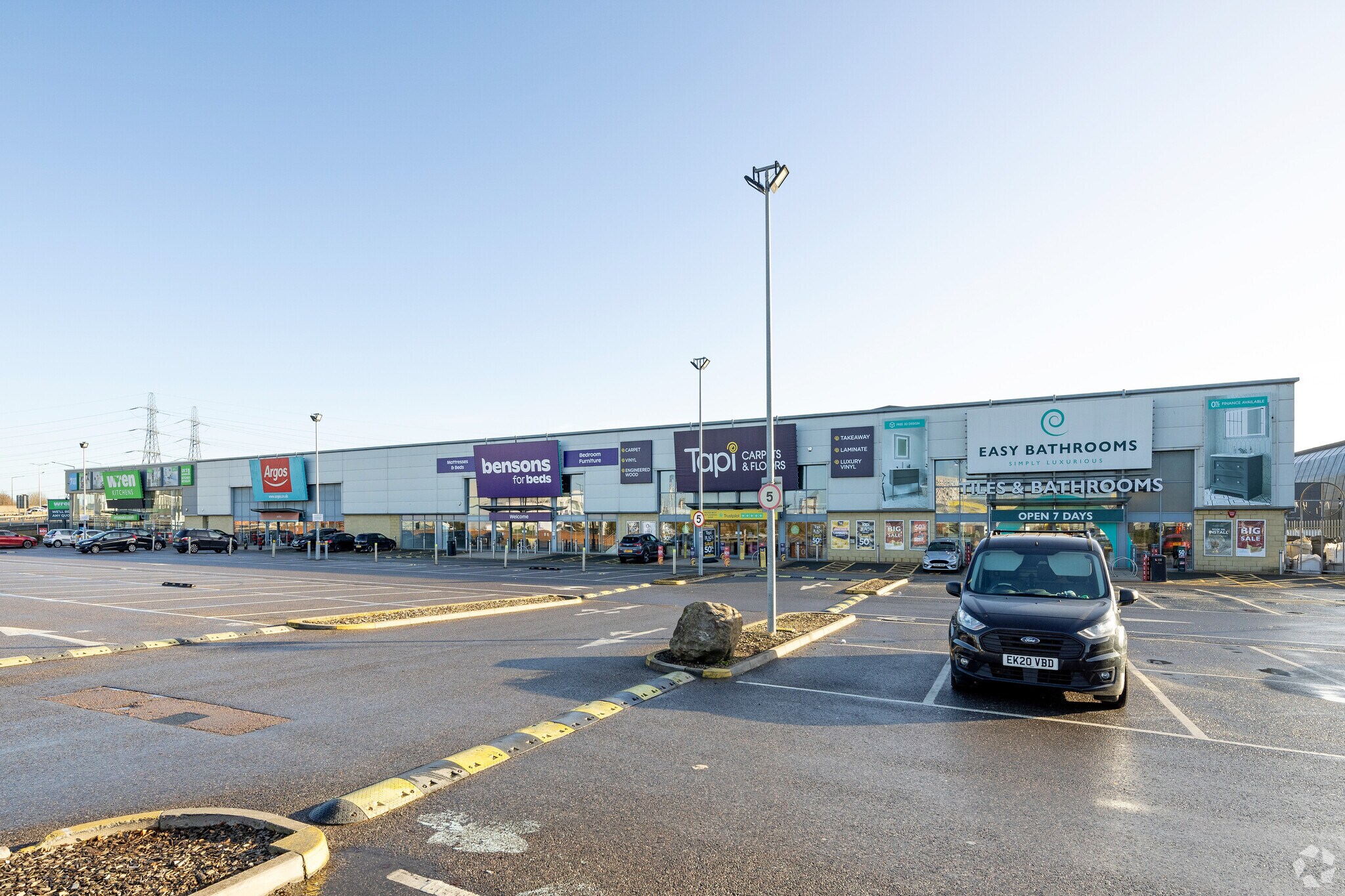 Ravenside Clos, Londres à vendre Photo principale- Image 1 de 1