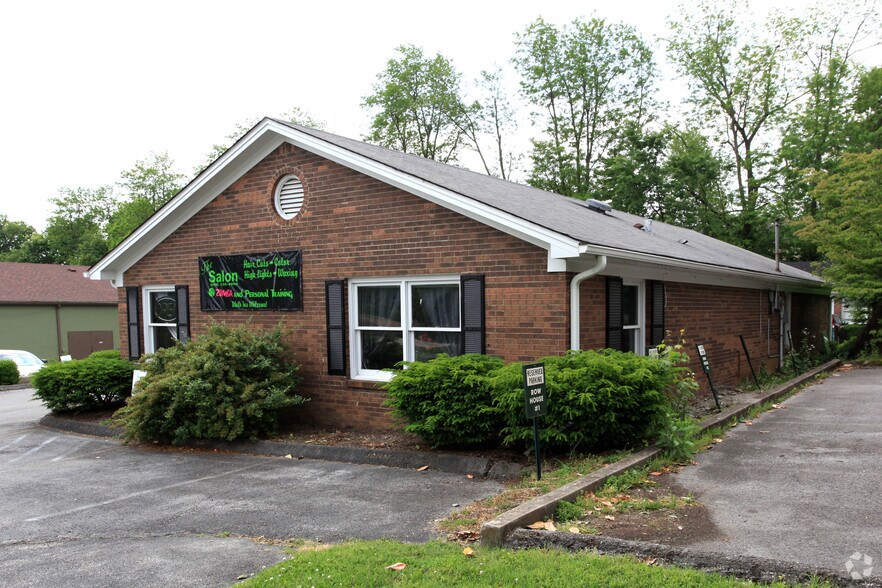 116 E Main St, Danville, KY à louer - Photo du bâtiment - Image 2 de 4