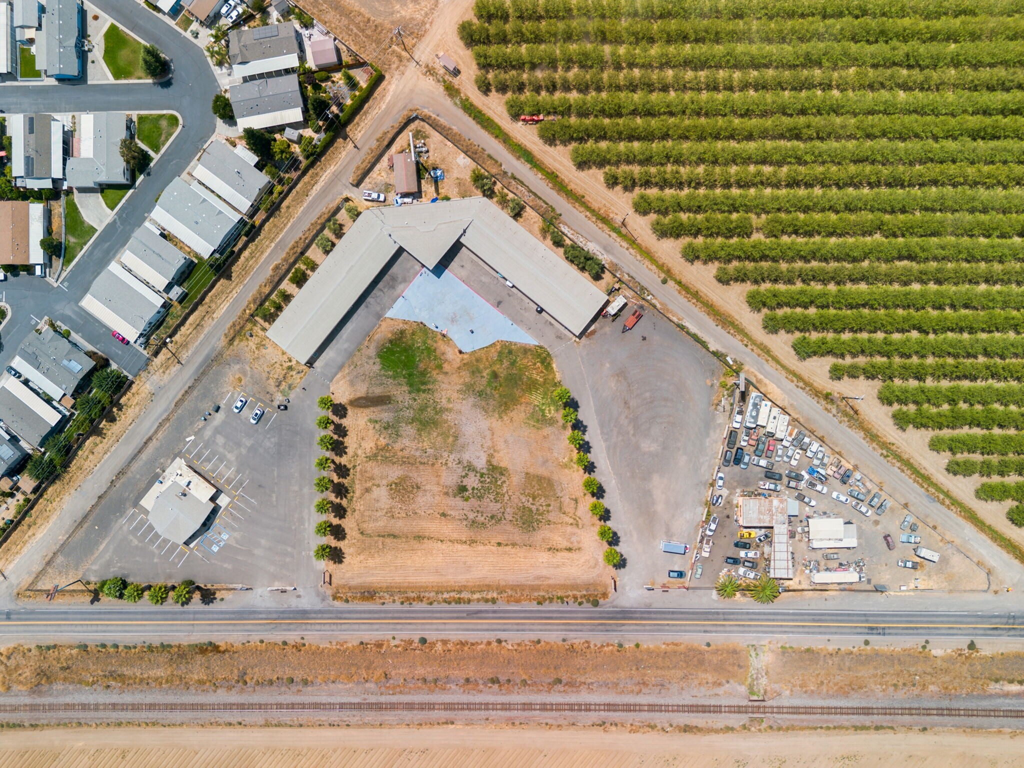 4930 W County Rd, Dunnigan, CA à vendre Photo du bâtiment- Image 1 de 17