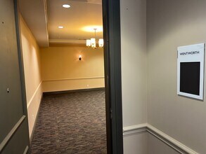 435 Gregoire Dr, Fort McMurray, AB à louer Photo intérieure- Image 1 de 4