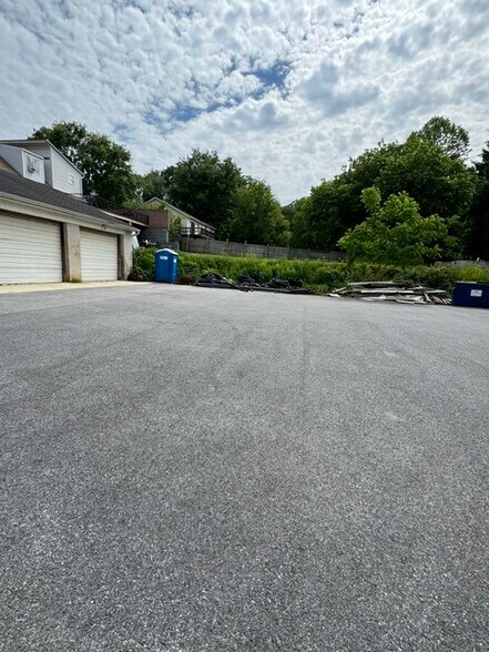 2806 Cedarhurst Rd, Finksburg, MD à vendre - Photo du bâtiment - Image 3 de 9