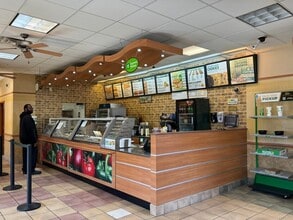 2253 S Grand Blvd, Saint Louis, MO for lease Interior Photo- Image 2 of 4