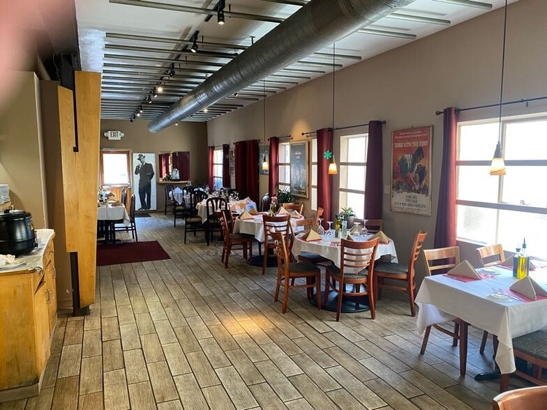 1075-1077 El Camino Real, Menlo Park, CA à vendre - Photo intérieure - Image 3 de 10