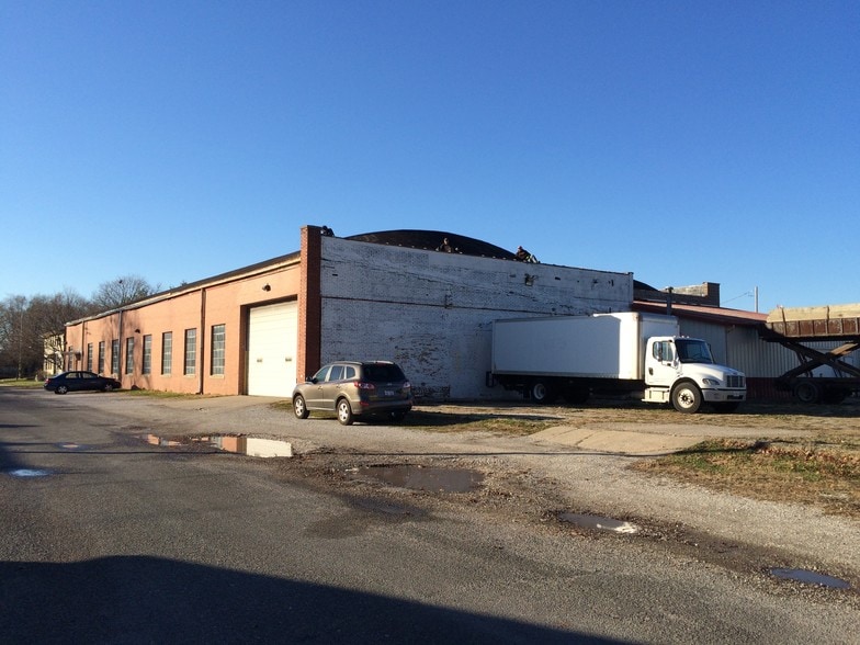 701 E Princeton Ave, Springfield, IL for sale - Building Photo - Image 3 of 4
