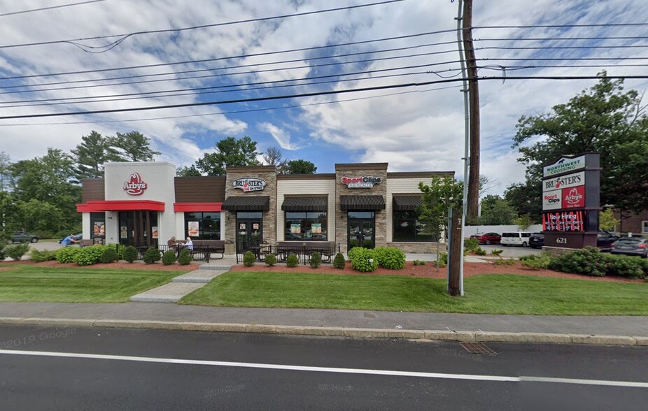 621 Amherst St, Nashua, NH for sale - Building Photo - Image 1 of 8