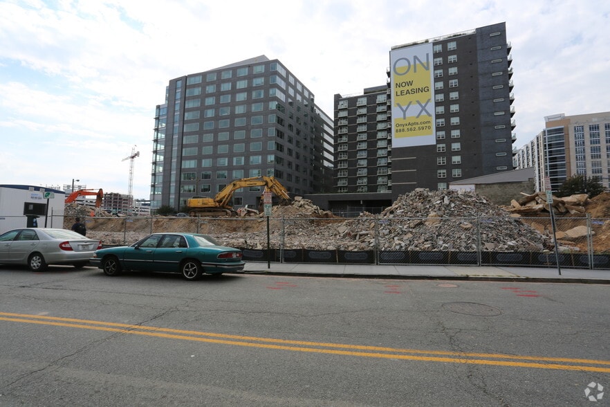 1111 New Jersey Ave SE, Washington, DC for lease - Building Photo - Image 2 of 91