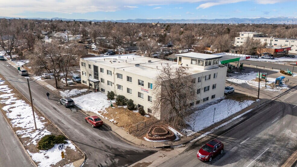 1995 Del Mar Pky, Aurora, CO à vendre - Photo du bâtiment - Image 3 de 17