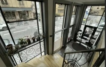 Commerce de détail dans Lyon à louer Photo intérieure- Image 1 de 5