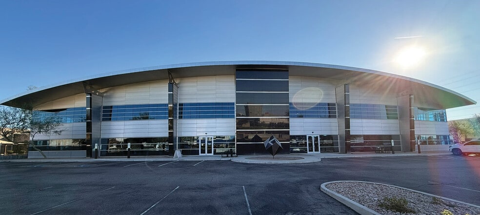 3167 W Armstrong Pl, Chandler, AZ for lease - Building Photo - Image 2 of 19