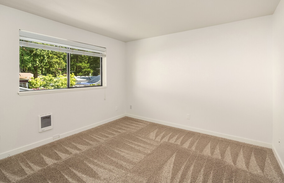 1214 N 137th St, Seattle, WA à vendre - Photo du bâtiment - Image 2 de 9