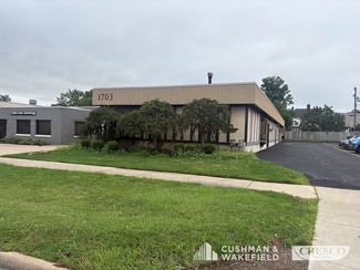 More details for 1703 Brookpark Rd, Parma, OH - Office for Lease