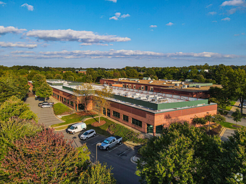 5500 Cox Rd, Glen Allen, VA for lease - Primary Photo - Image 1 of 5