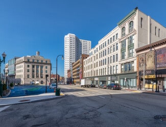 Plus de détails pour 554 Main St, Worcester, MA - Bureau, Commerce de détail à louer