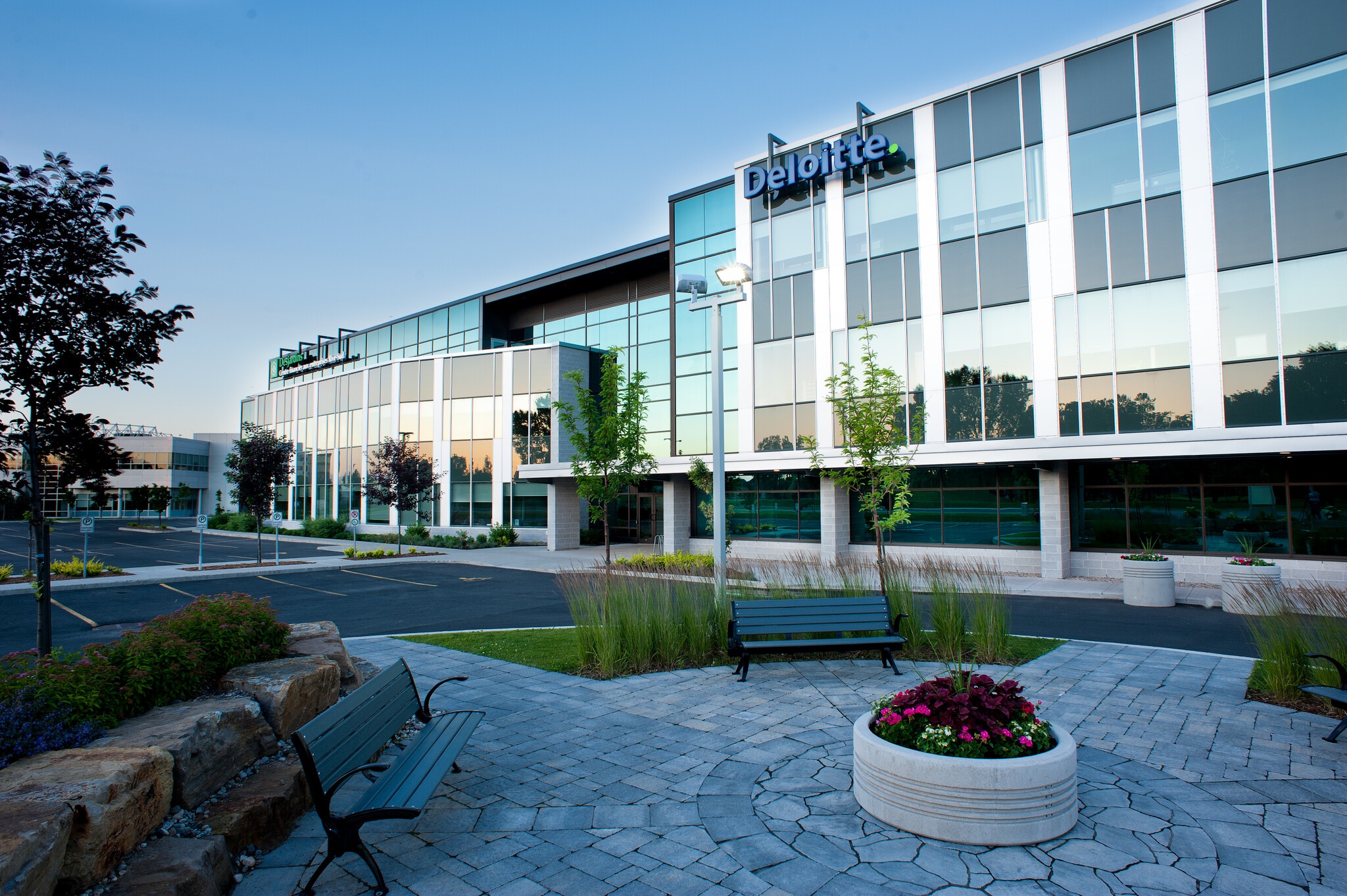 4605 Boul Lapinière, Brossard, QC for lease Building Photo- Image 1 of 12