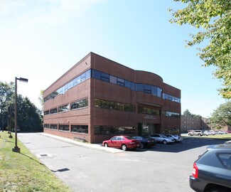 Plus de détails pour 35 Pearl St, New Britain, CT - Bureau à louer