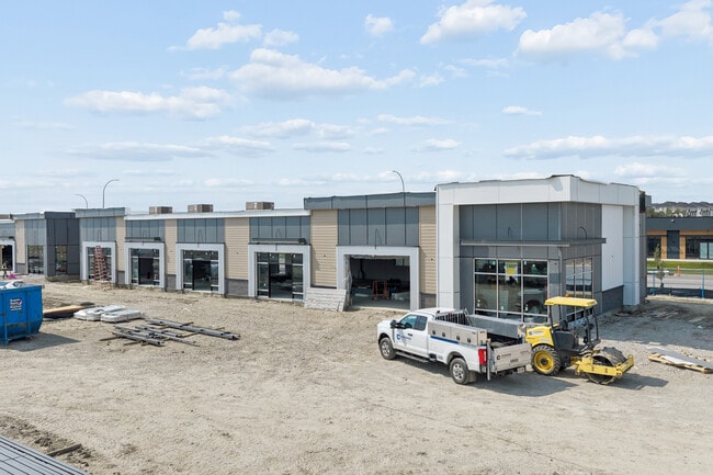 More details for 3104 Main St SW, Airdrie, AB - Retail for Sale