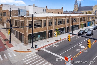 200 S Division Ave, Grand Rapids, MI for lease Building Photo- Image 1 of 9
