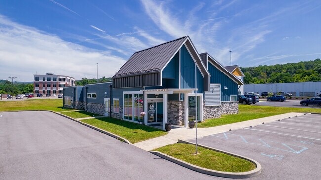 More details for 74 Erin Dr, Morgantown, WV - Office for Sale