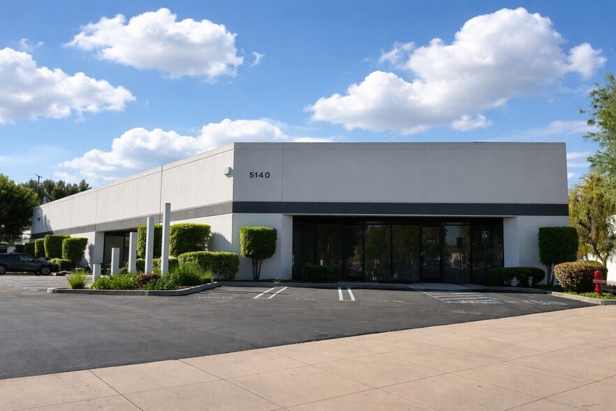 5148 Commerce Ave, Moorpark, CA for lease - Building Photo - Image 2 of 16