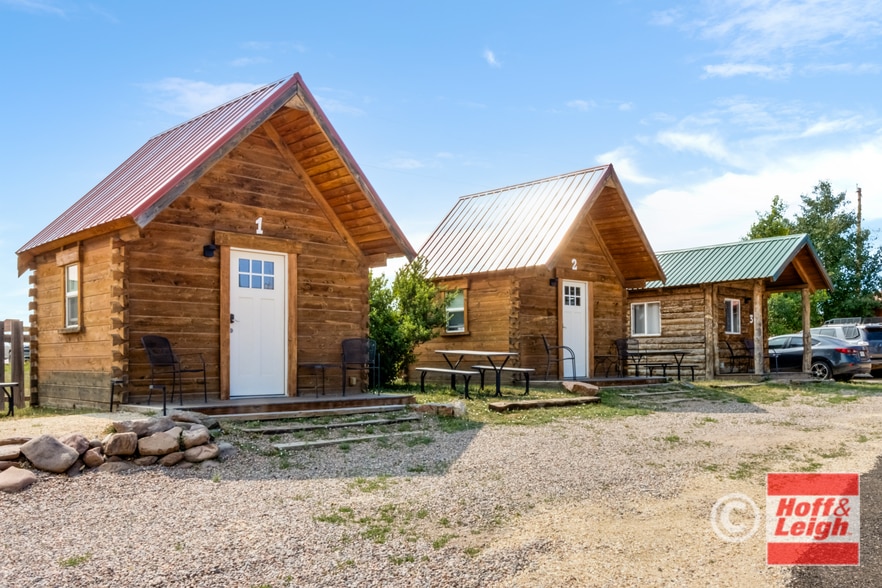 816 E Main St, Silver Cliff, CO à vendre - Photo du bâtiment - Image 3 de 33