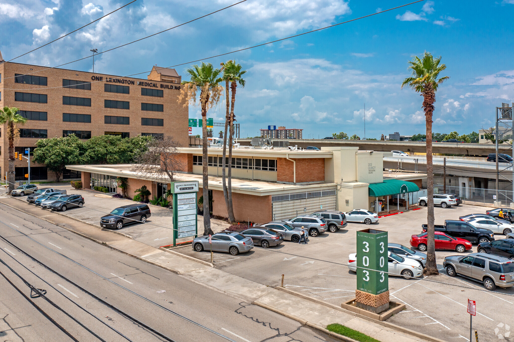 303 E Quincy St, San Antonio, TX for lease Building Photo- Image 1 of 5