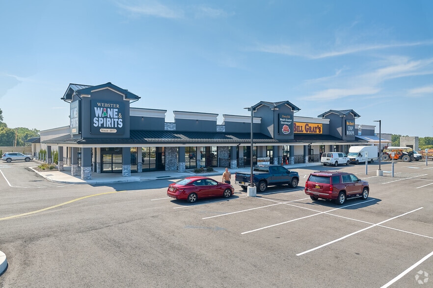 964 Ridge Rd, Webster, NY for lease - Primary Photo - Image 1 of 8