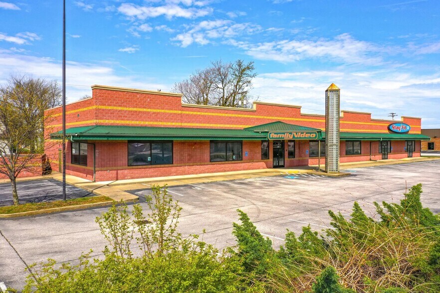 1212 J R Miller Blvd, Owensboro, KY à louer - Photo du bâtiment - Image 2 de 4