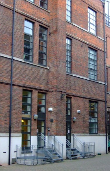 51-53 Surrey Row, Londres à louer - Photo du bâtiment - Image 2 de 5