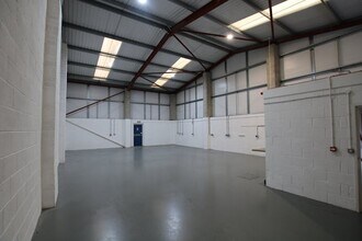 6 Nimrod Way, Wimborne for lease Interior Photo- Image 1 of 4