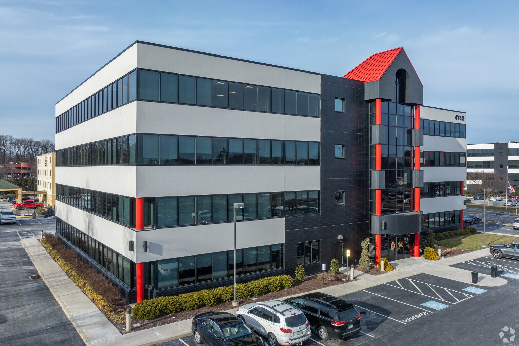 4732 Old Gettysburg Rd, Mechanicsburg, PA for lease Building Photo- Image 1 of 6