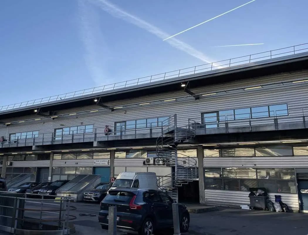 Office in Pantin for sale Building Photo- Image 1 of 11
