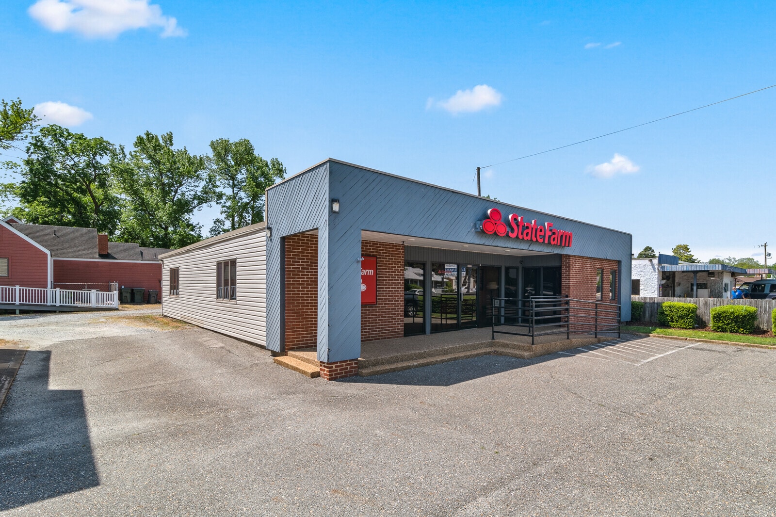 1326 E Pembroke Ave, Hampton, VA for sale Building Photo- Image 1 of 51