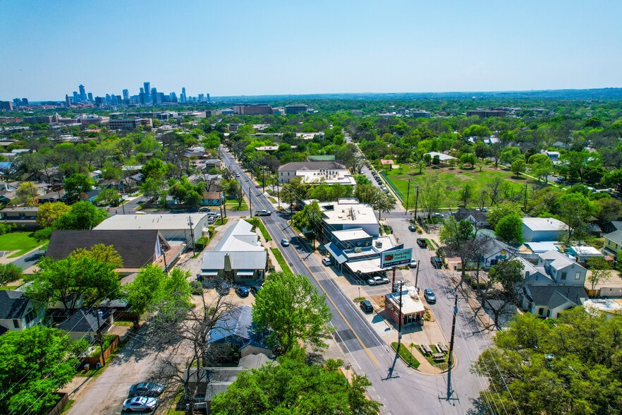 4408-4412 Medical Pky, Austin, TX for sale - Building Photo - Image 1 of 16