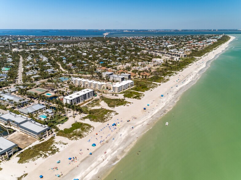 610 Donax St, Sanibel, FL à vendre - Photo du bâtiment - Image 2 de 36