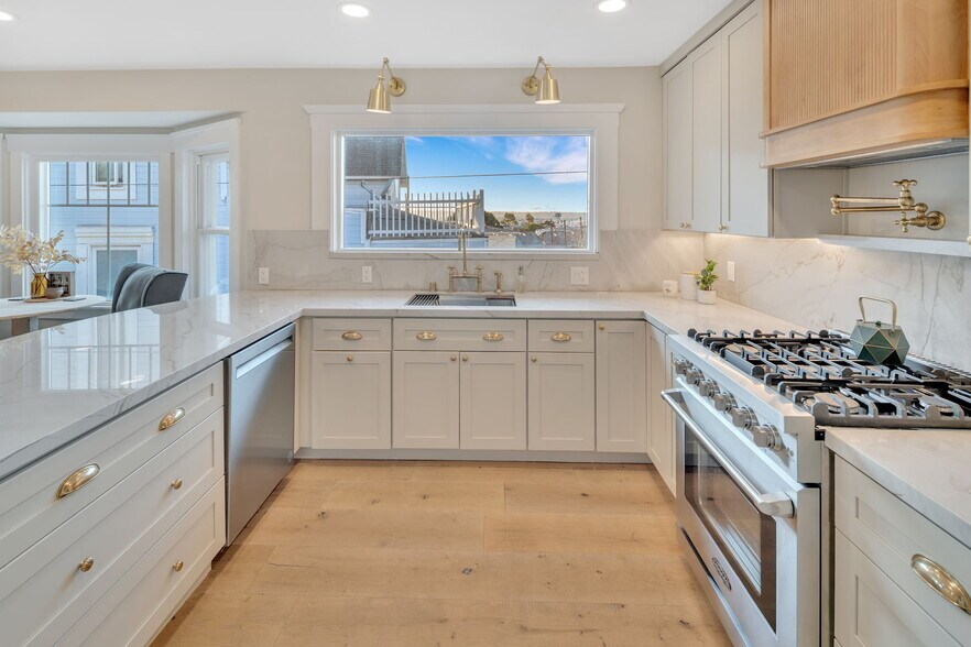 418 W Ivy St, San Diego, CA à vendre - Photo du bâtiment - Image 3 de 53