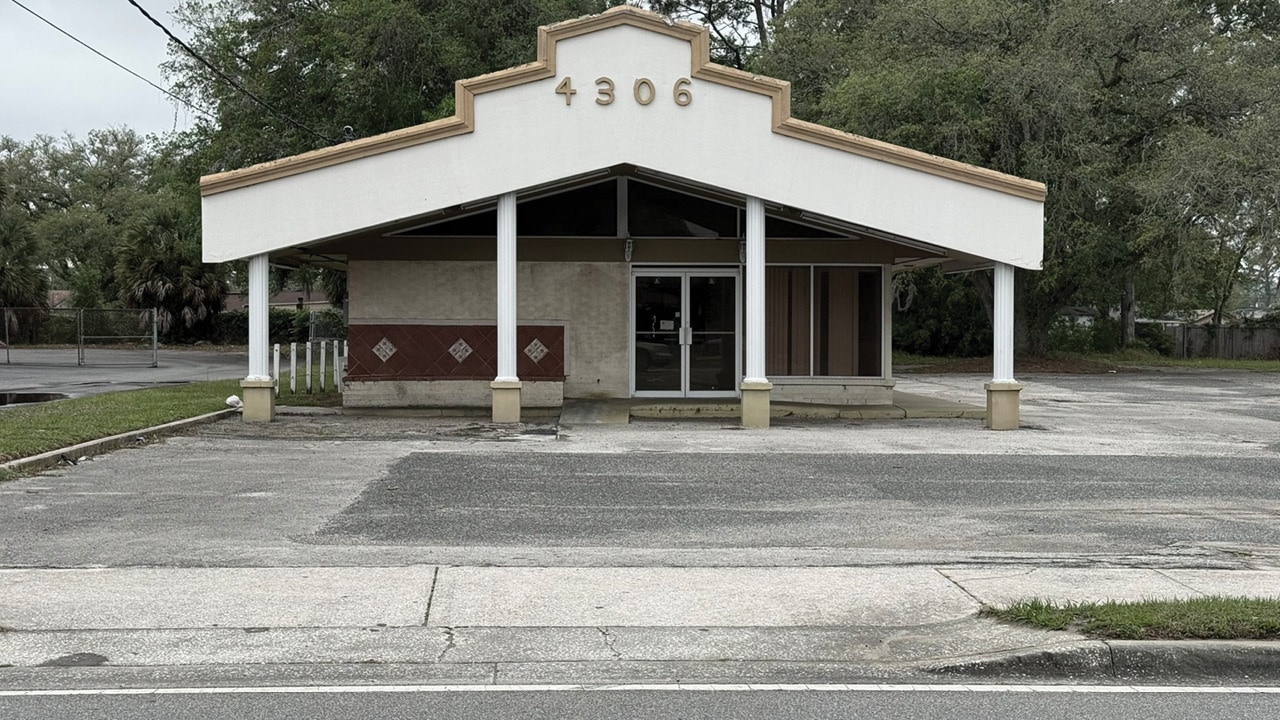 4306 University Blvd S, Jacksonville, FL for sale Primary Photo- Image 1 of 8