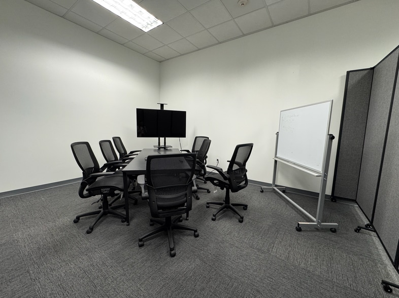 1120 Curran St NW, Atlanta, GA for lease - Building Photo - Image 2 of 7