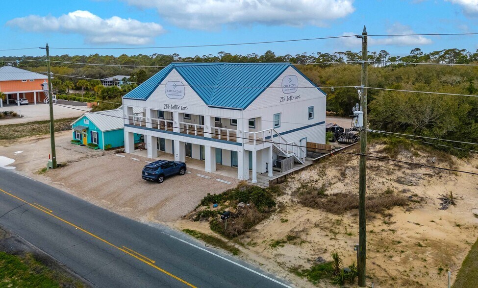 235 W Gulf Beach Dr, Saint George Island, FL for sale - Building Photo - Image 1 of 2