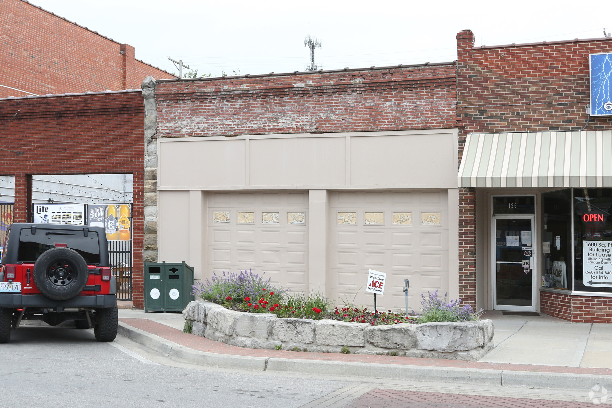 127 W Pine St, Warrensburg, MO for sale Primary Photo- Image 1 of 1