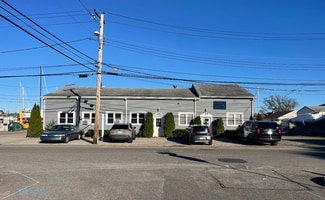 More details for 41 Degnon Blvd, Bay Shore, NY - Industrial for Sale