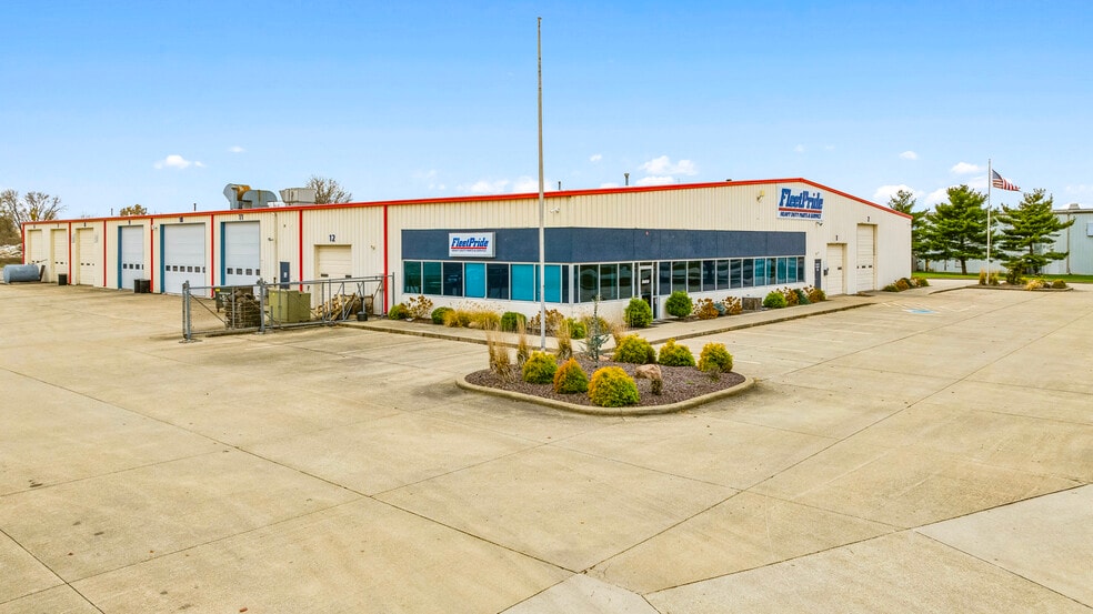 1607 W Wernsing Ave, Effingham, IL for lease - Building Photo - Image 2 of 7