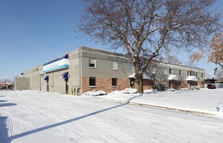 Plus de détails pour 9720-9740 S Humboldt Ave, Bloomington, MN - Local d'activités à louer