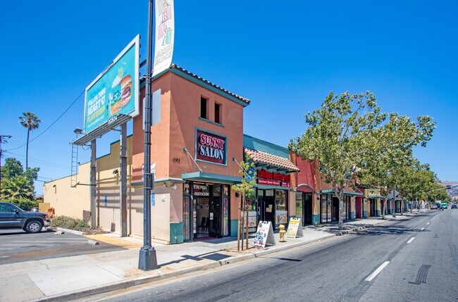 Plus de détails pour 1783 Alum Rock Ave, San Jose, CA - Commerce de détail à louer